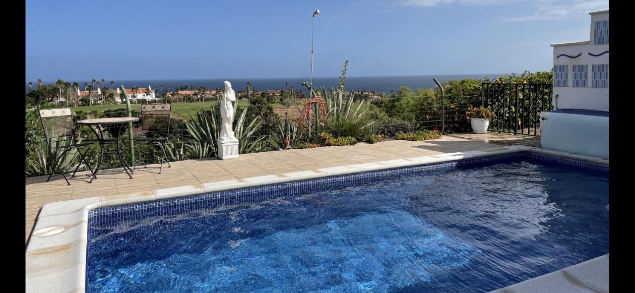 Casa vacanze House Private Heated Pool Amazing View On Golf Ocean 3 Bedrooms 3 Bathrooms 6 To 8 Adults 3-17 Years Old Children Being Considered Adults And In Addition 0-2 Years Old Children Are Welcome For Free