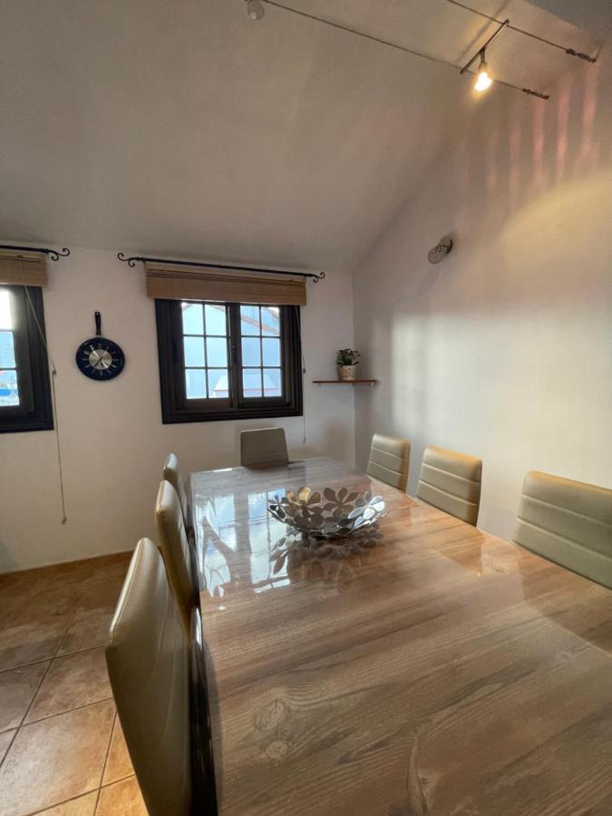 Vakantiehuis House Private Heated Pool Amazing View On Golf Ocean 3 Bedrooms 3 Bathrooms 6 To 8 Adults 3-17 Years Old Children Being Considered Adults And In Addition 0-2 Years Old Children Are Welcome For Free *