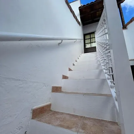 House Private Heated Pool Amazing View On Golf Ocean 3 Bedrooms 3 Bathrooms 6 To 8 Adults 3-17 Years Old Children Being Considered Adults And In Addition 0-2 Years Old Children Are Welcome For Free San Miguel de Abona Exterior photo