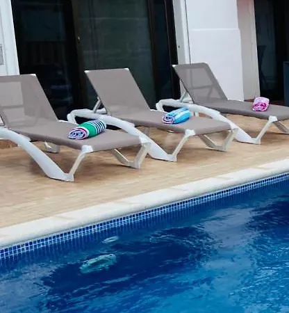 House Private Heated Pool Amazing View On Golf Ocean 3 Bedrooms 3 Bathrooms 6 To 8 Adults 3-17 Years Old Children Being Considered Adults And In Addition 0-2 Years Old Children Are Welcome For Free San Miguel de Abona Exterior photo