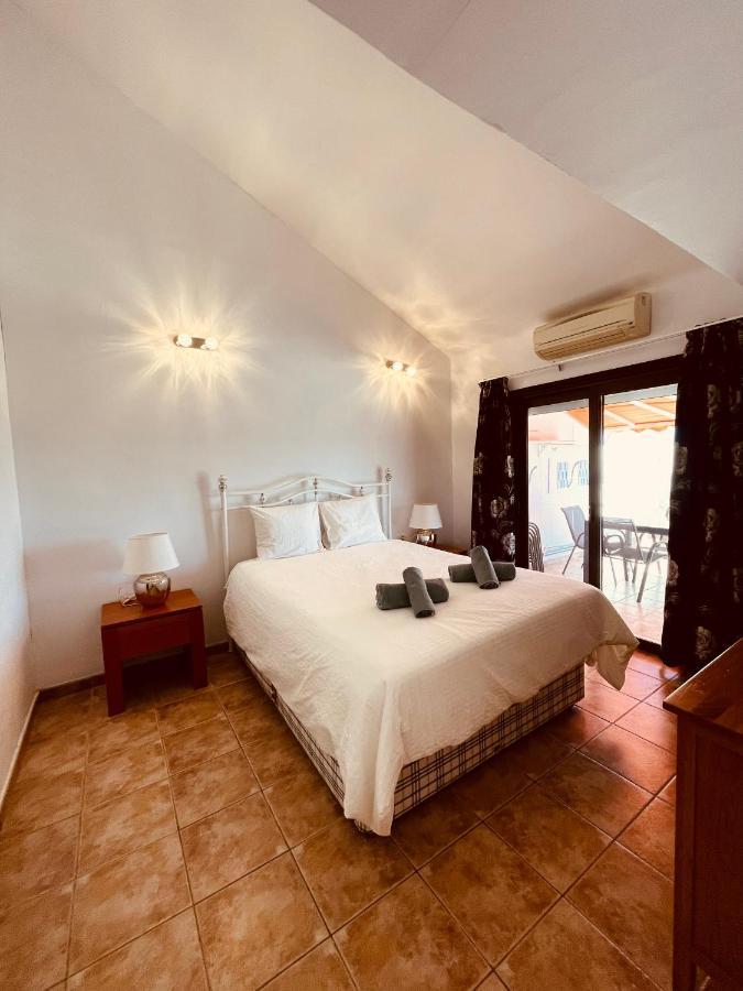Holiday home Ocean View Golf Retreat: Private Heated Pool & Spacious Family