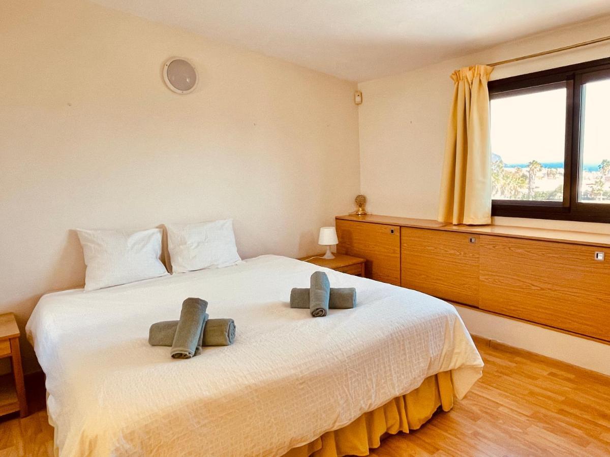 Holiday home Ocean View Golf Retreat: Private Heated Pool & Spacious Family